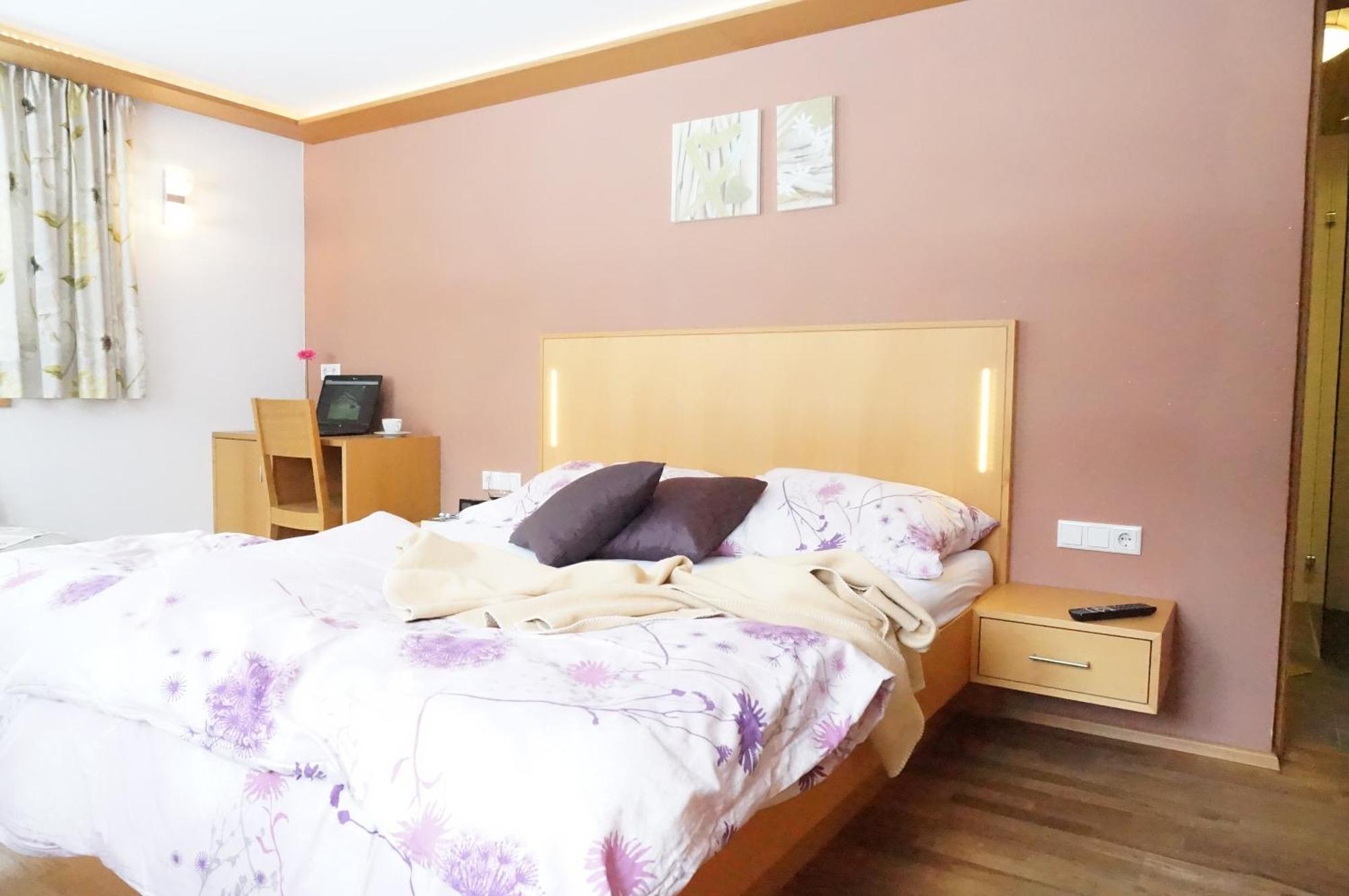 Haus Schwendinger Hotel Mellau Bagian luar foto